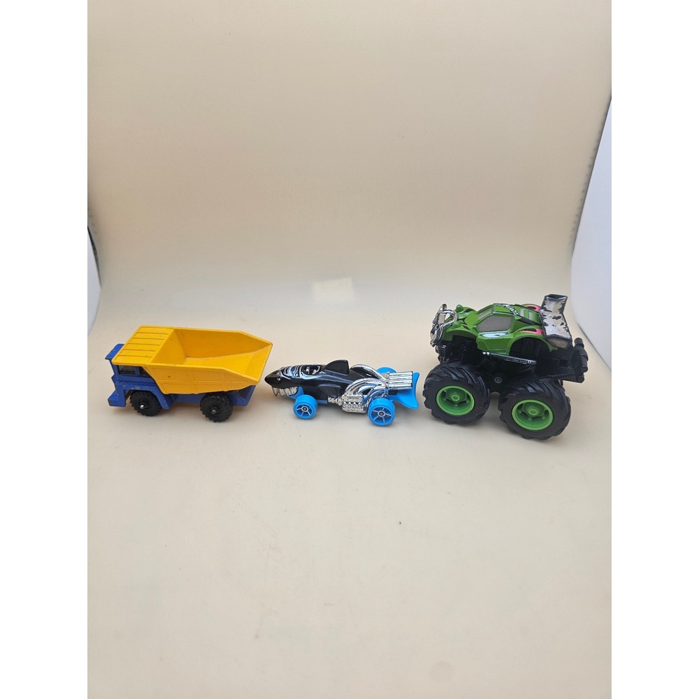 Mixed Toy Vehicle Lot Corgi Juniors Dumper Hot Wheels Sharkruiser Monster Truck - Picture 4 of 7